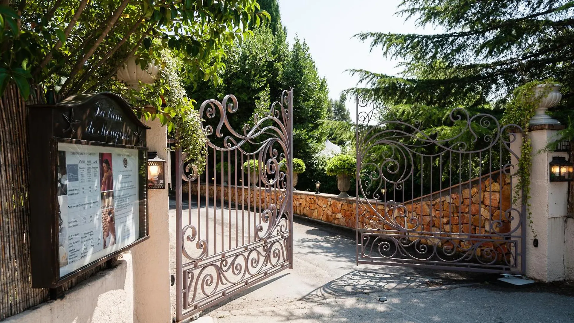 La Lune De Mougins - Hotel & Spa